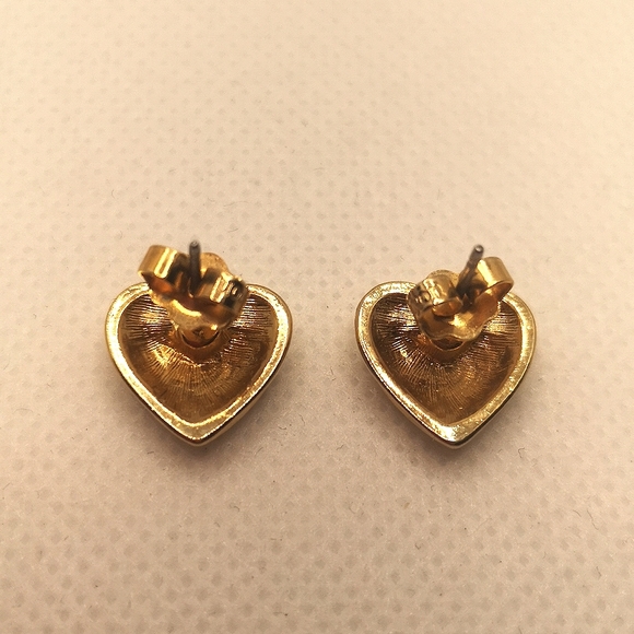 Vintage heart studs - Picture 3 of 4